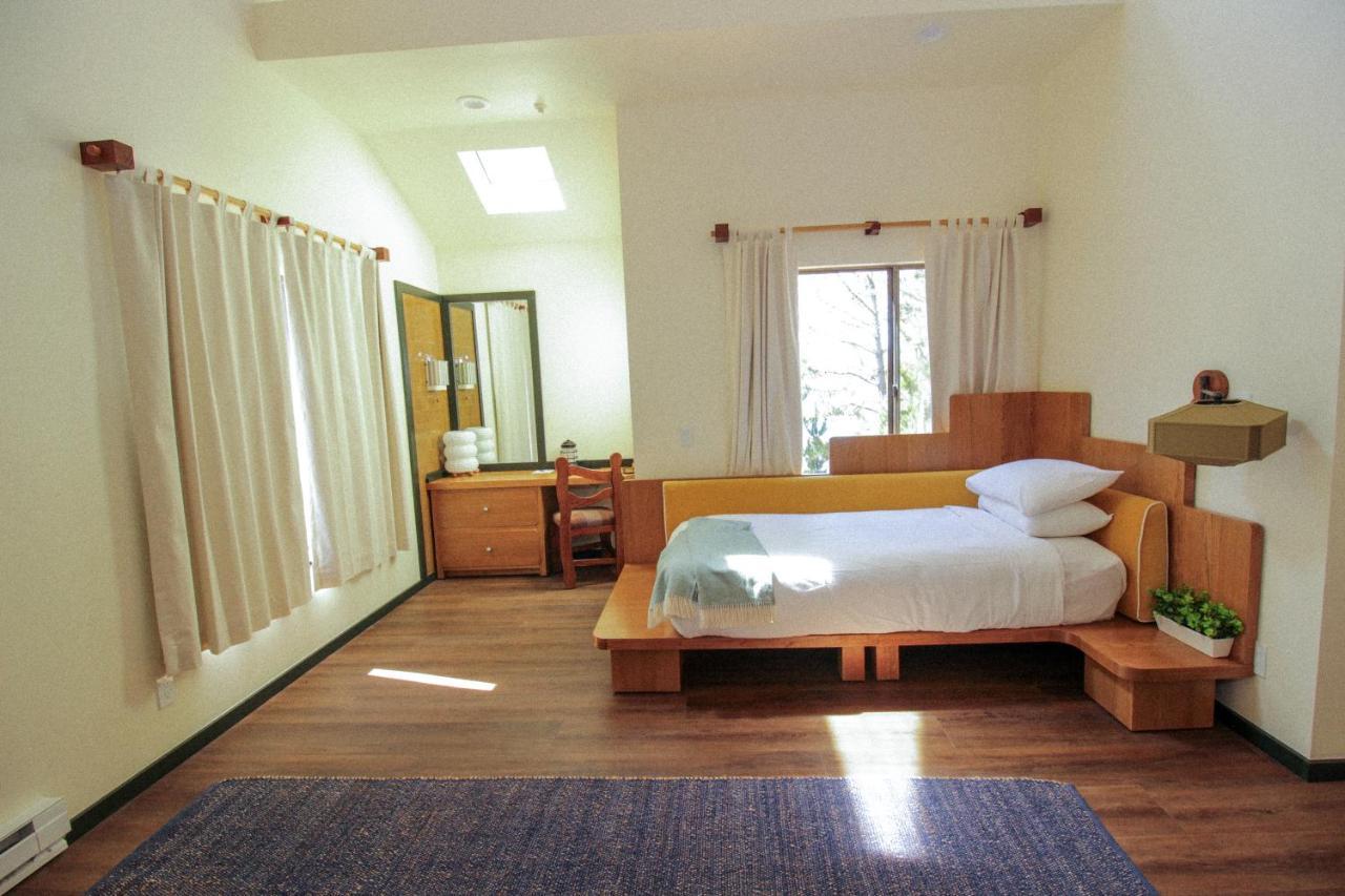 Lodge At Marconi Marshall Екстер'єр фото