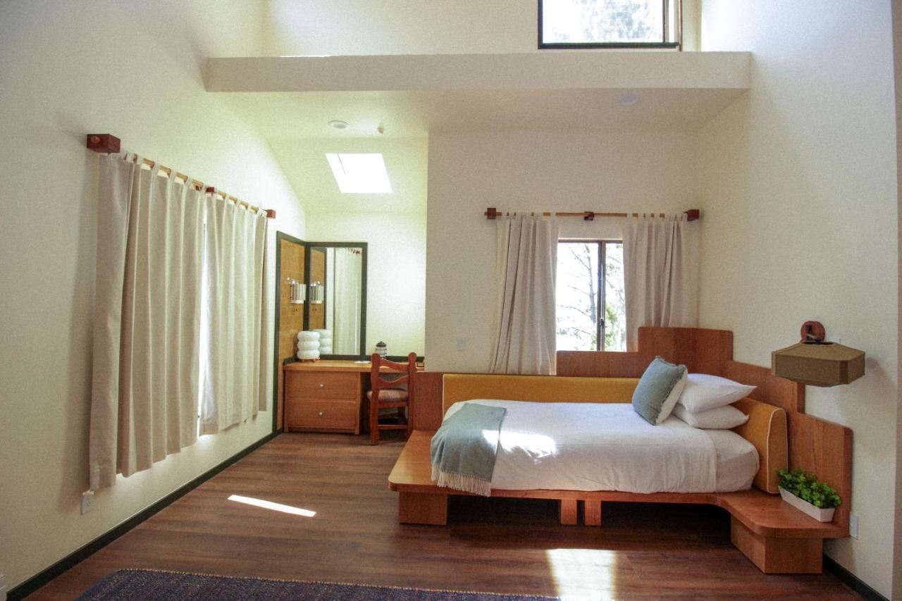 Lodge At Marconi Marshall Екстер'єр фото