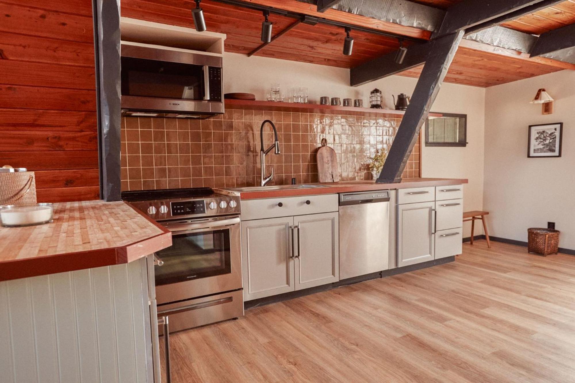 Lodge At Marconi Marshall Екстер'єр фото